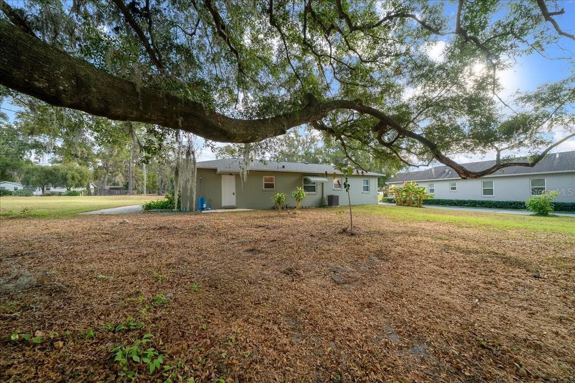 2810 SE Lake Weir Avenue Ocala FL 34471
