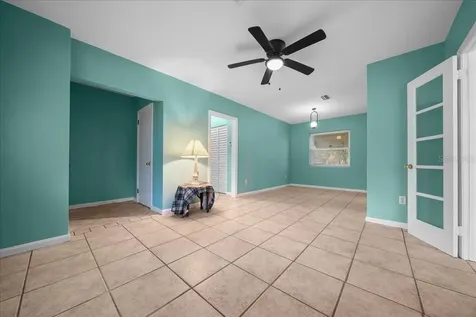 2810 SE Lake Weir Avenue Ocala FL 34471