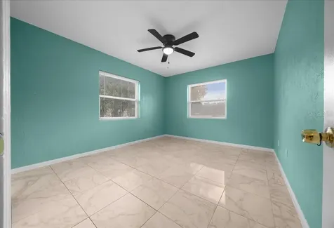 2810 SE Lake Weir Avenue Ocala FL 34471
