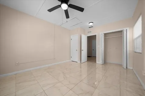 2810 SE Lake Weir Avenue Ocala FL 34471