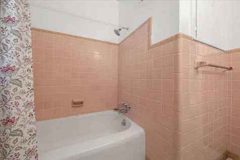 2810 SE Lake Weir Avenue Ocala FL 34471
