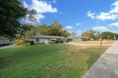 2810 SE Lake Weir Avenue Ocala FL 34471