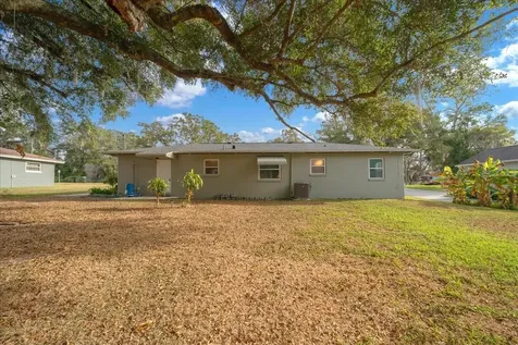 2810 SE Lake Weir Avenue Ocala FL 34471