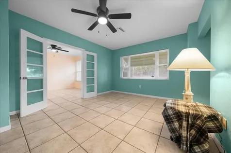 2810 SE Lake Weir Avenue Ocala FL 34471