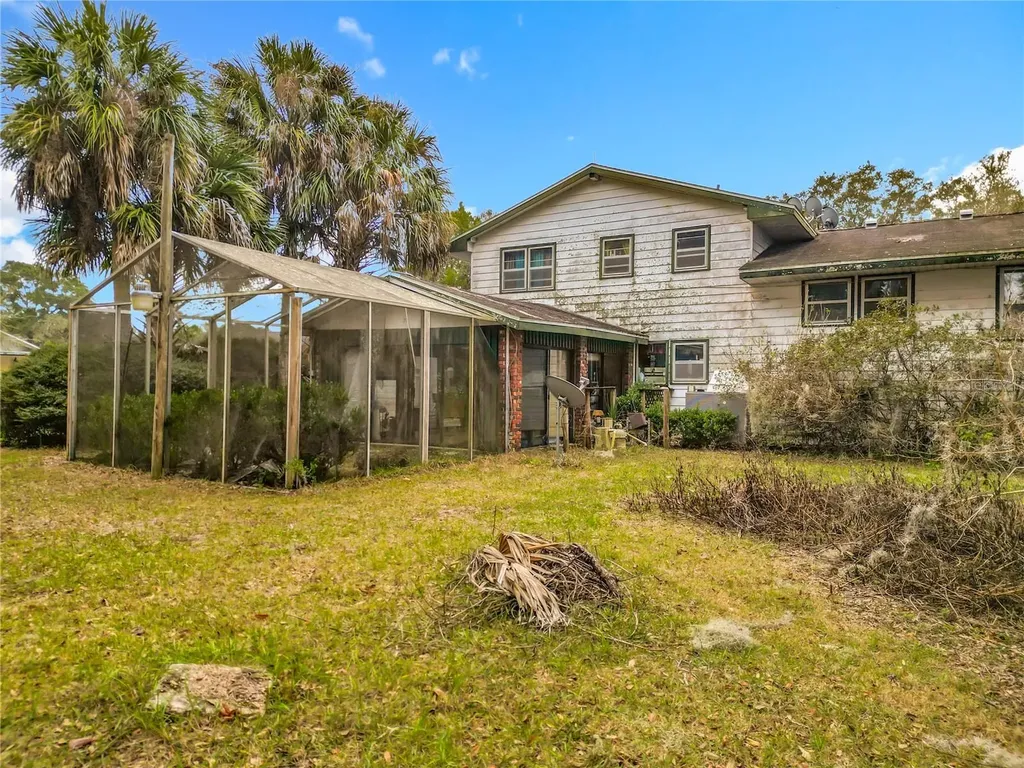 12521 SW Highway 484 Dunnellon FL 34432