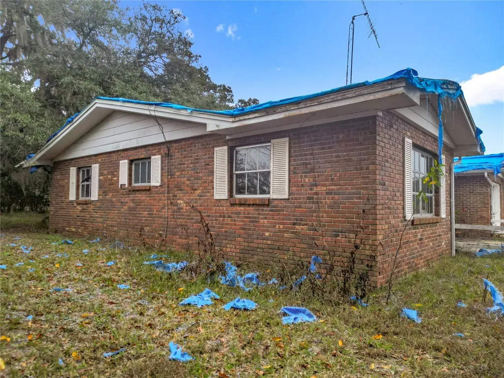12521 SW Highway 484 Dunnellon FL 34432