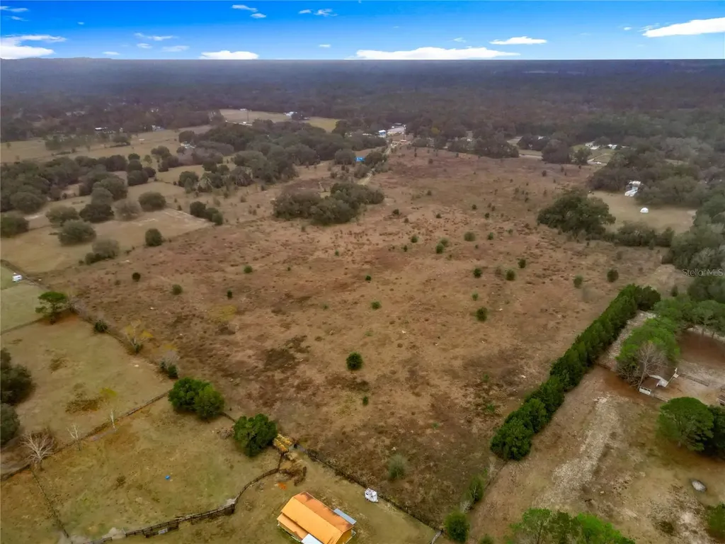 12521 SW Highway 484 Dunnellon FL 34432