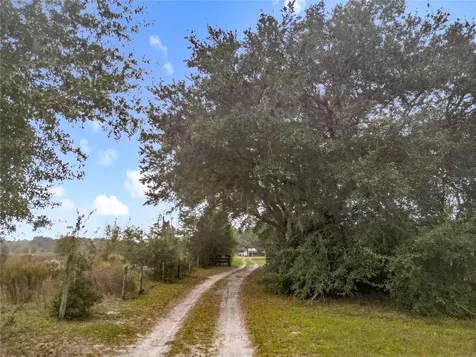 12521 SW Highway 484 Dunnellon FL 34432