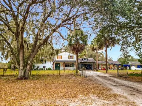 12521 SW Highway 484 Dunnellon FL 34432