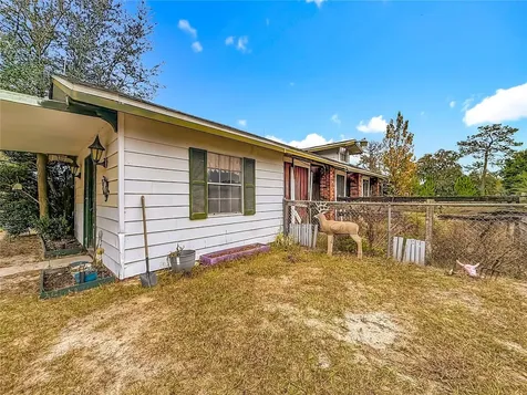 12521 SW Highway 484 Dunnellon FL 34432