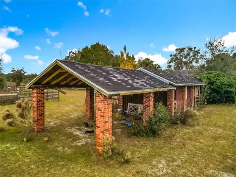 12521 SW Highway 484 Dunnellon FL 34432