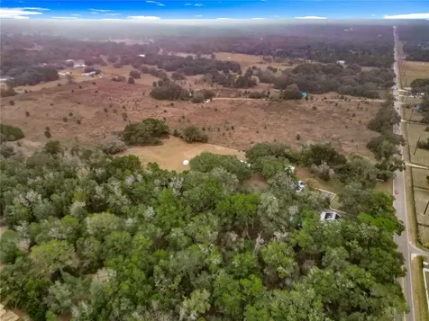 12521 SW Highway 484 Dunnellon FL 34432