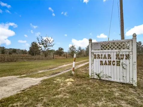 12521 SW Highway 484 Dunnellon FL 34432
