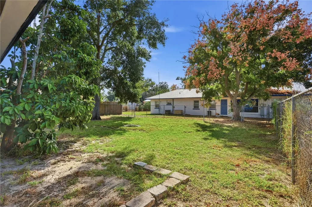 225 E Pomelo Street Lake Alfred FL 33850