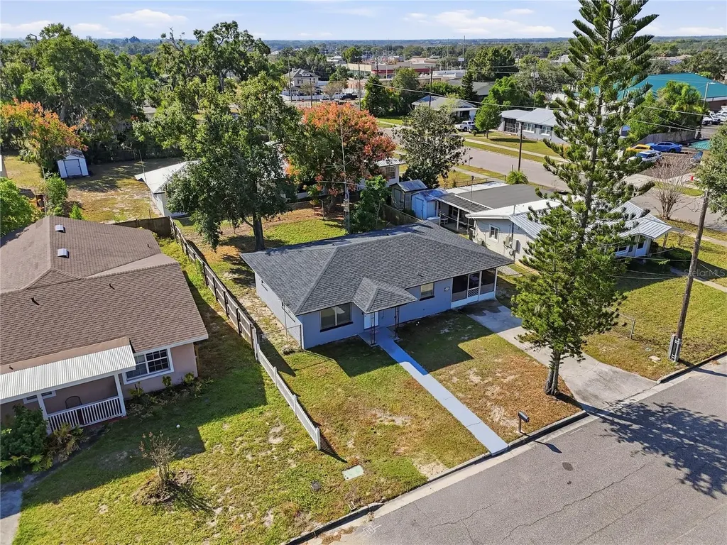 225 E Pomelo Street Lake Alfred FL 33850