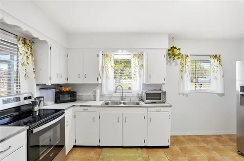 225 E Pomelo Street Lake Alfred FL 33850