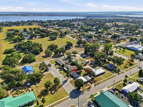 225 E Pomelo Street Lake Alfred FL 33850
