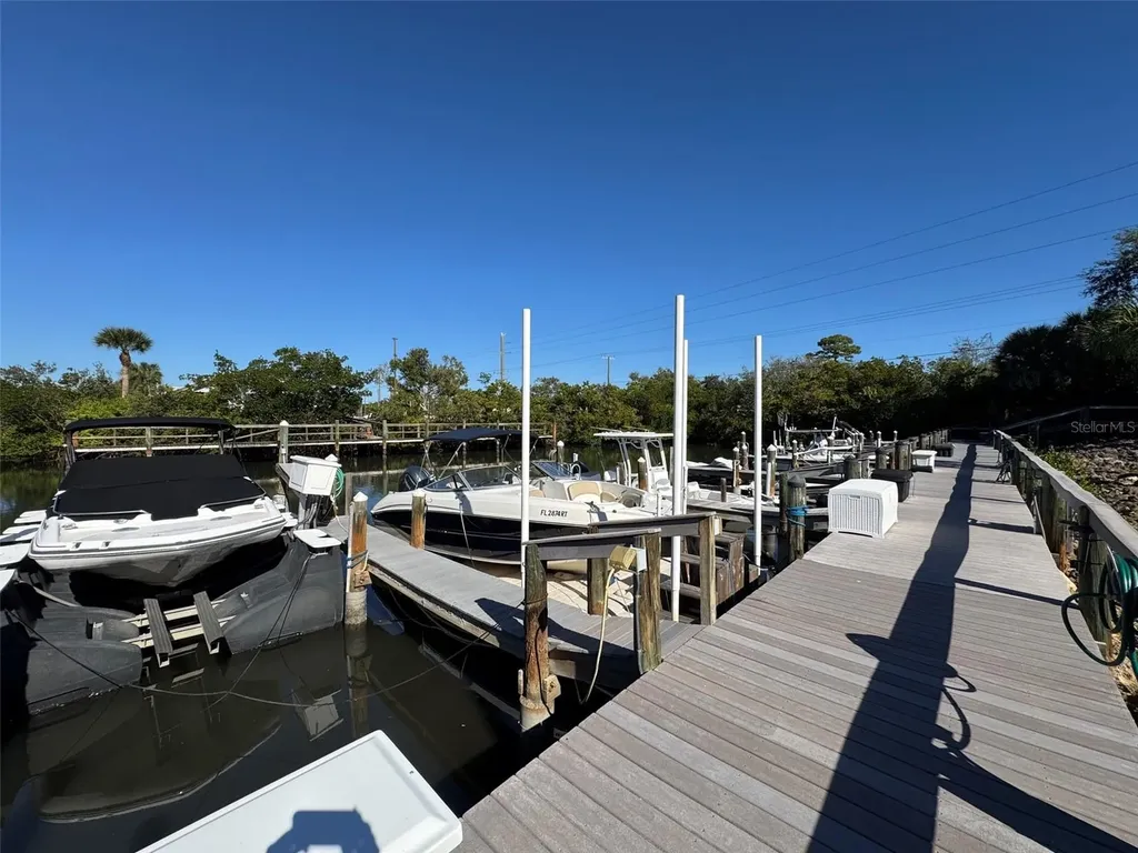 707 Sorrento Inlet Nokomis FL 34275