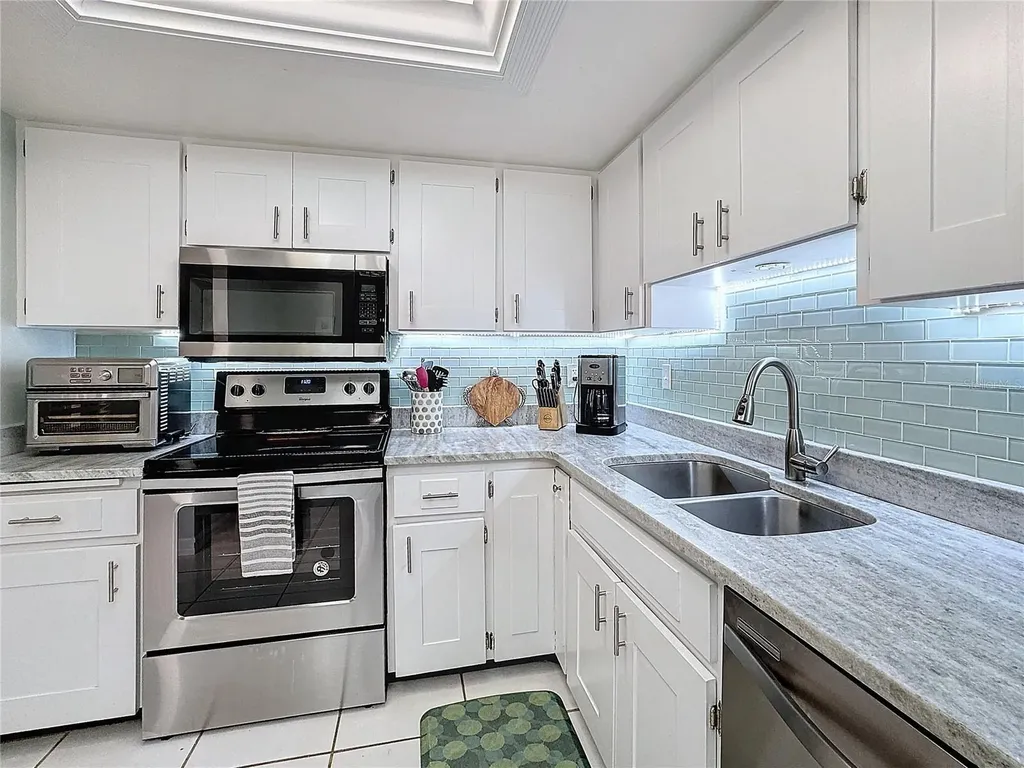 707 Sorrento Inlet Nokomis FL 34275