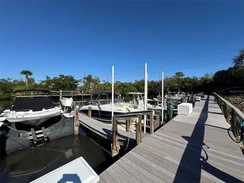 707 Sorrento Inlet Nokomis FL 34275