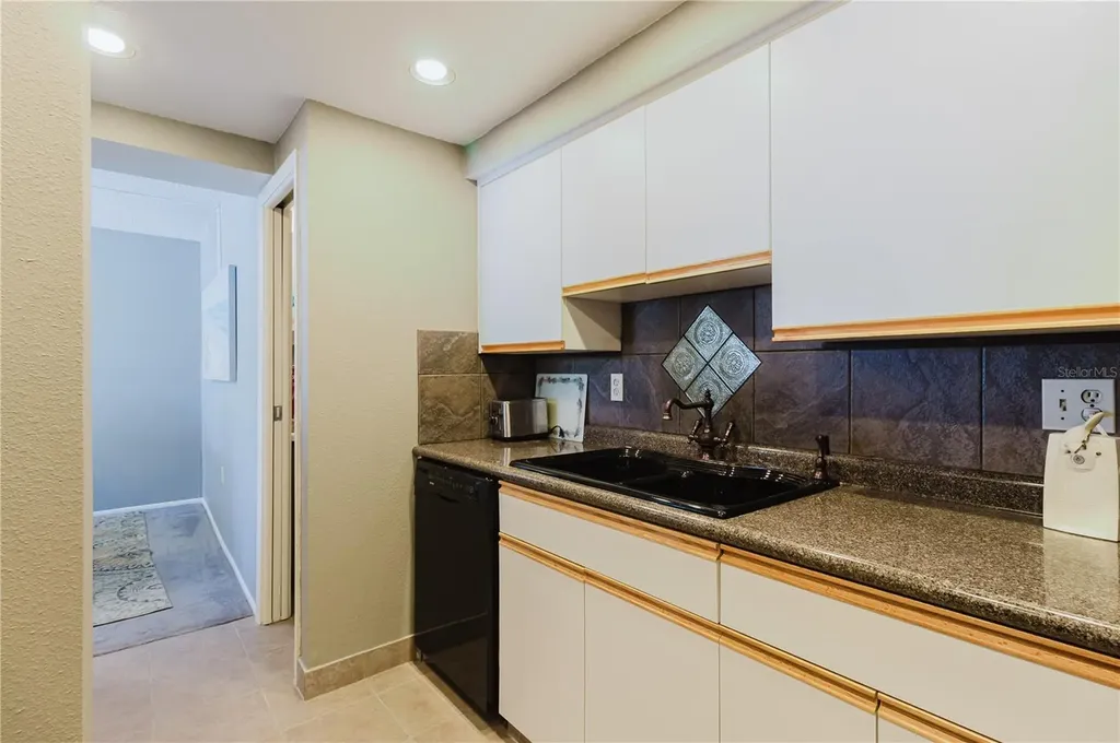 632 Edgewater Drive Dunedin FL 34698