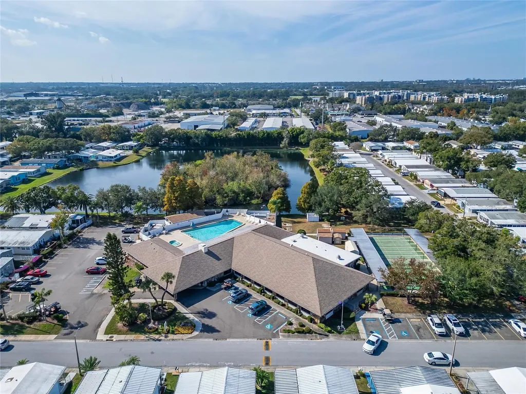 1001 Starkey Road, Lot#355 Largo FL 33771