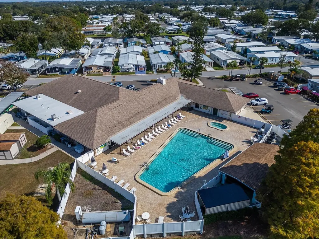 1001 Starkey Road, Lot#355 Largo FL 33771