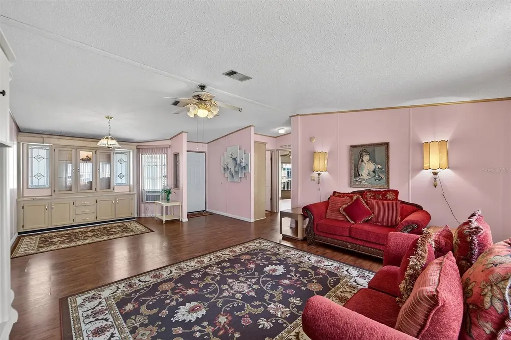 1001 Starkey Road, Lot#355 Largo FL 33771