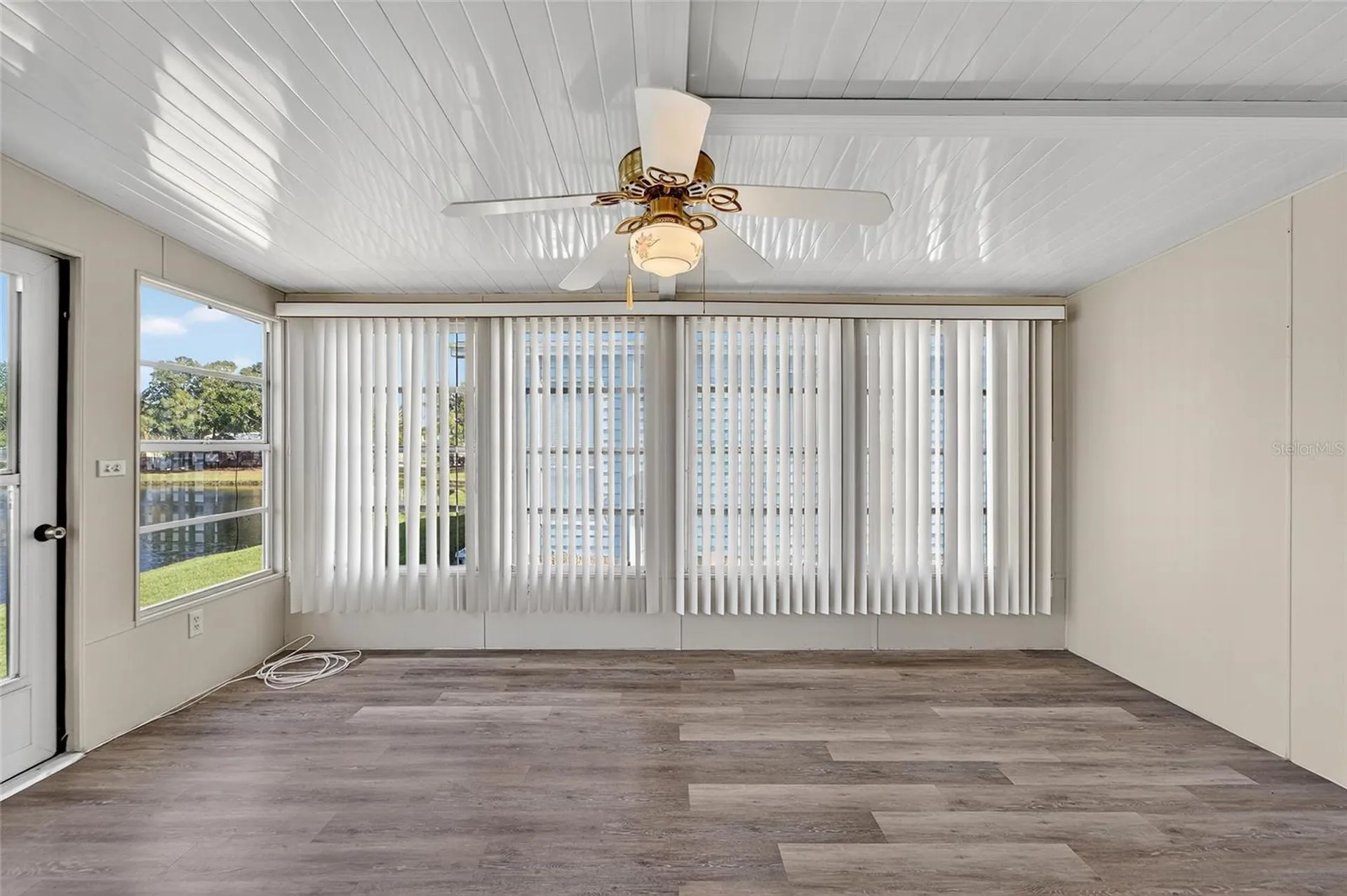 1001 Starkey Road, Lot#355 Largo FL 33771