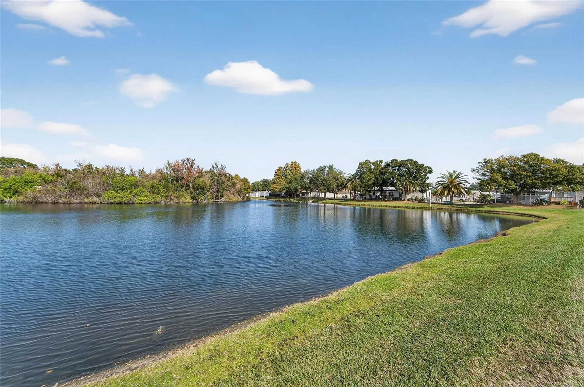 1001 Starkey Road, Lot#355 Largo FL 33771