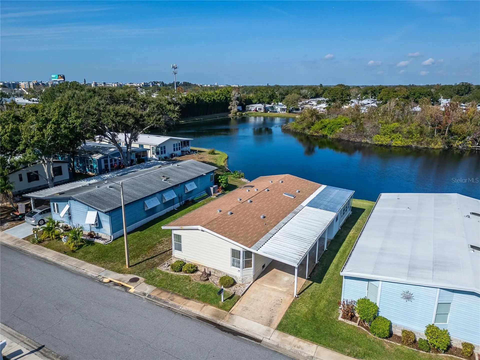 1001 Starkey Road, Lot#355 Largo FL 33771