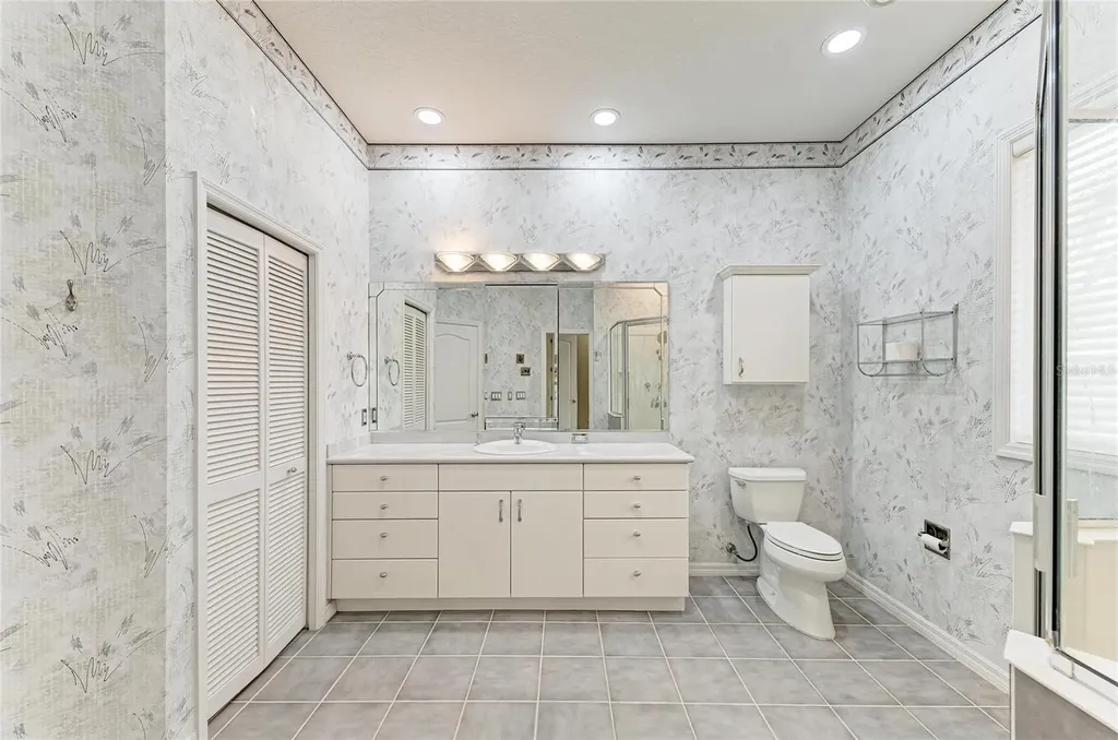 4540 Kipling Circle Sarasota FL 34241