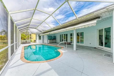 4540 Kipling Circle Sarasota FL 34241