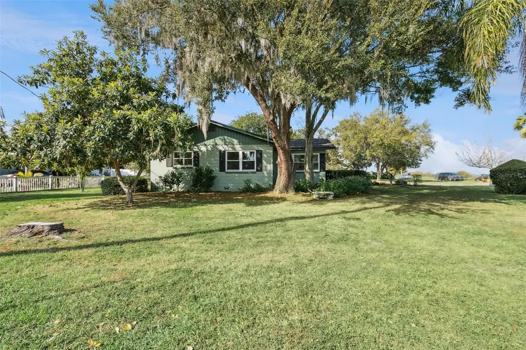 1801 Lakeshore Boulevard St Cloud FL 34769