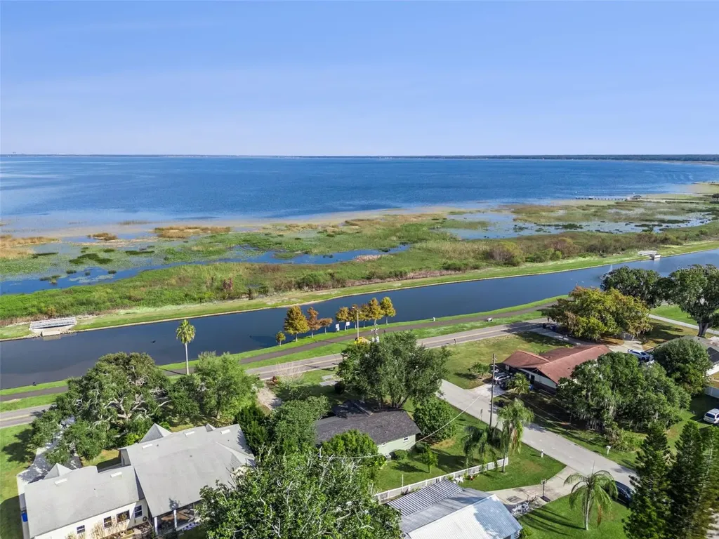 1801 Lakeshore Boulevard St Cloud FL 34769