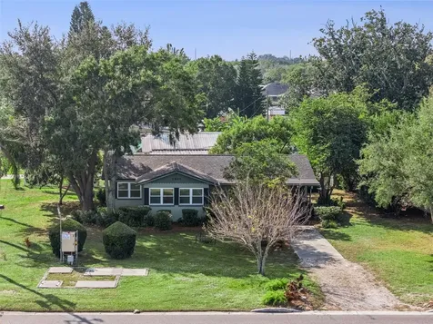 1801 Lakeshore Boulevard St Cloud FL 34769
