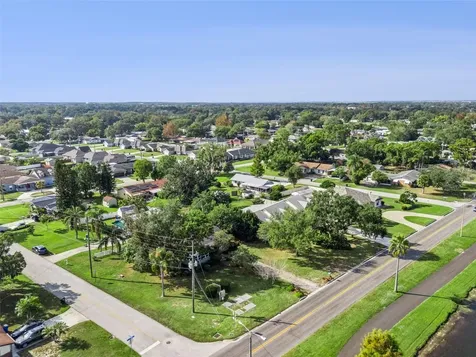 1801 Lakeshore Boulevard St Cloud FL 34769