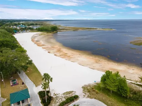 1801 Lakeshore Boulevard St Cloud FL 34769