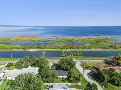 1801 Lakeshore Boulevard St Cloud FL 34769