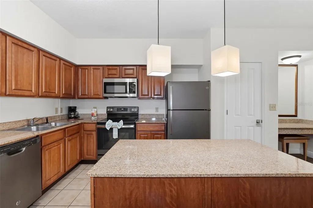 12544 Floridays Resort Drive Orlando FL 32821