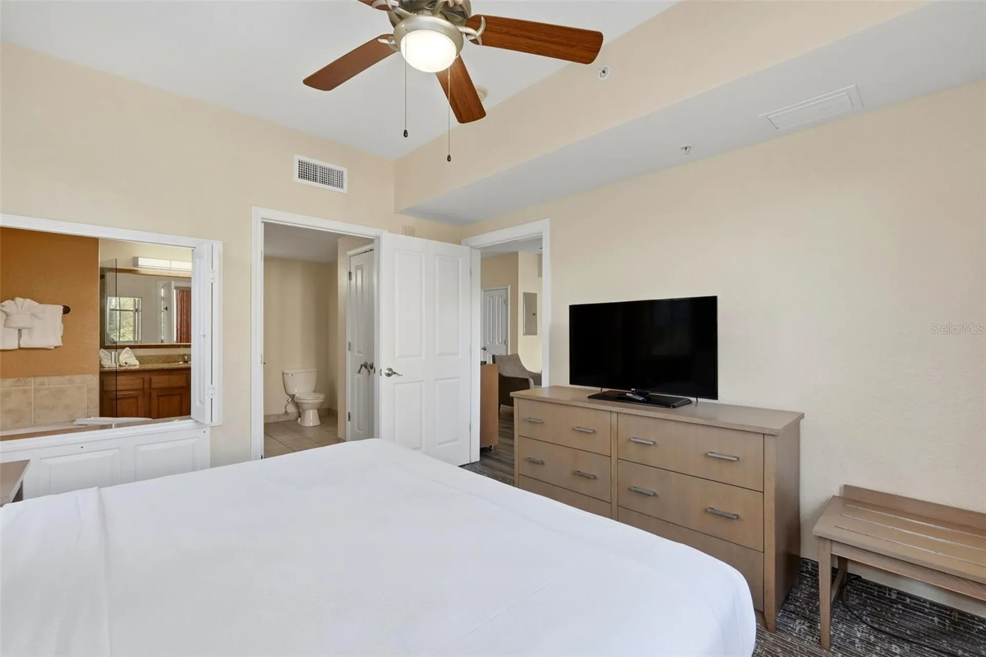 12544 Floridays Resort Drive Orlando FL 32821