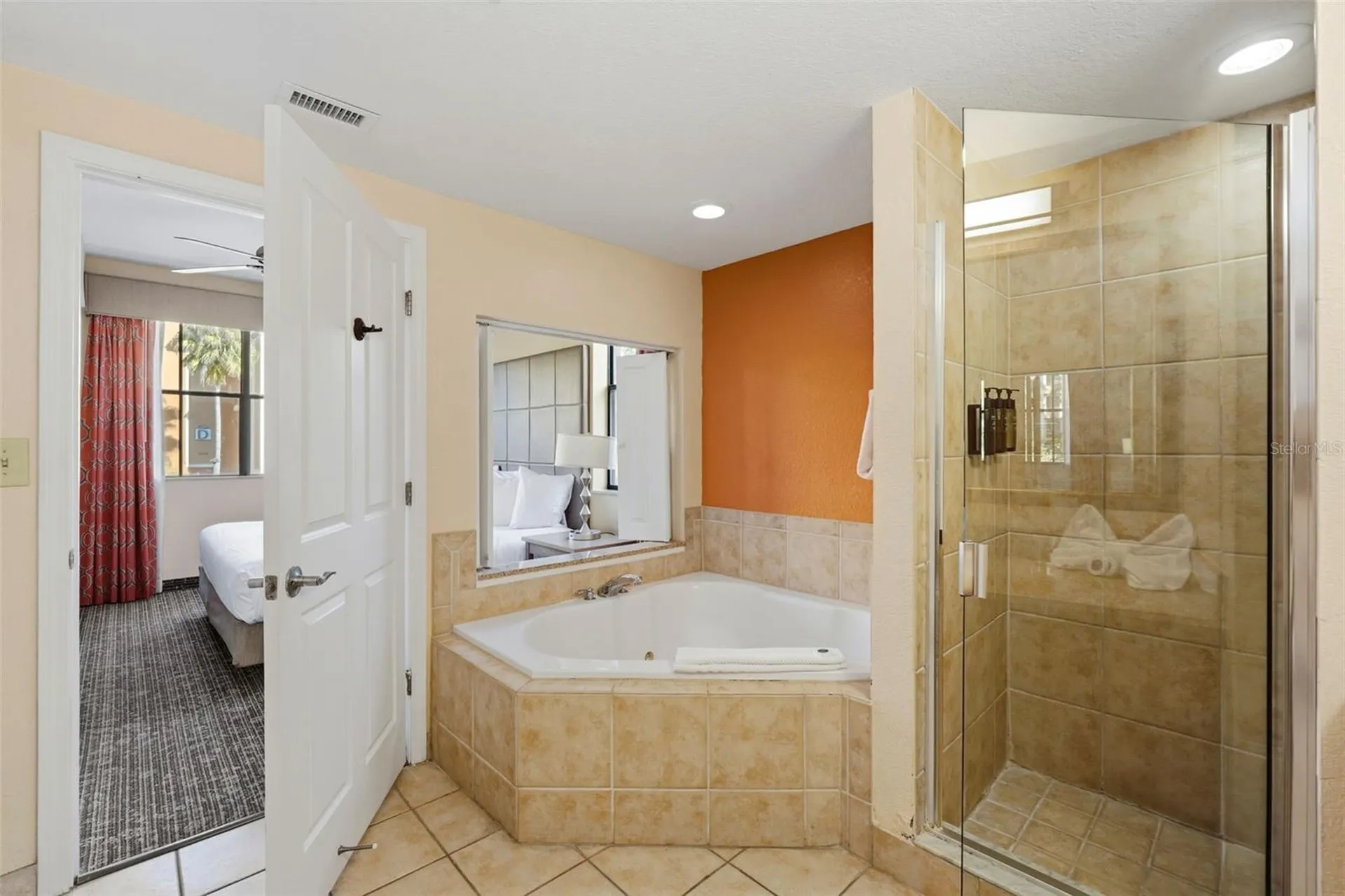 12544 Floridays Resort Drive Orlando FL 32821