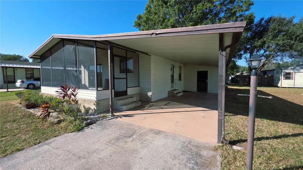 437 Skyline Drive E Lakeland FL 33801