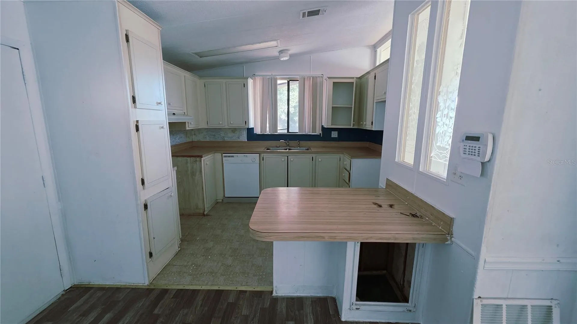 437 Skyline Drive E Lakeland FL 33801