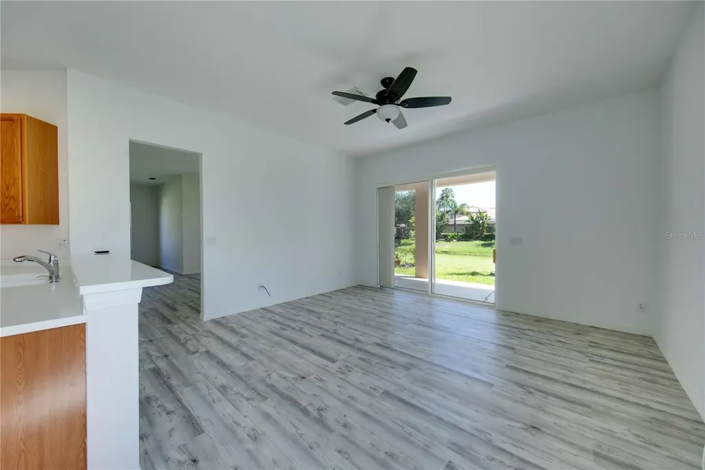 1679 Pinyon Pine Drive Sarasota FL 34240