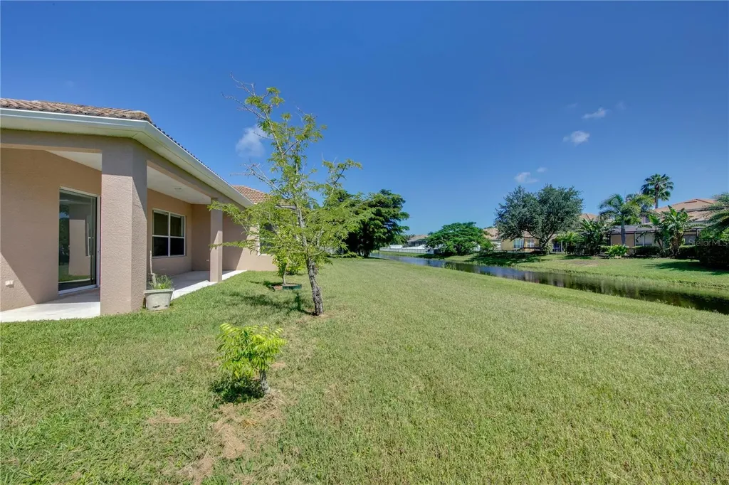 1679 Pinyon Pine Drive Sarasota FL 34240
