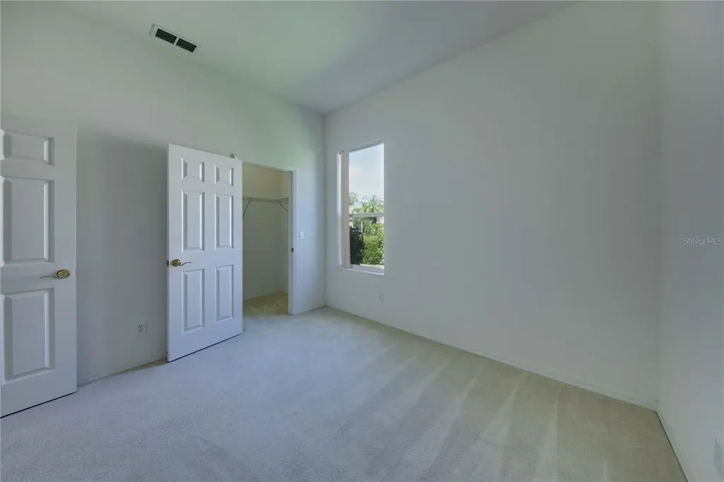1679 Pinyon Pine Drive Sarasota FL 34240