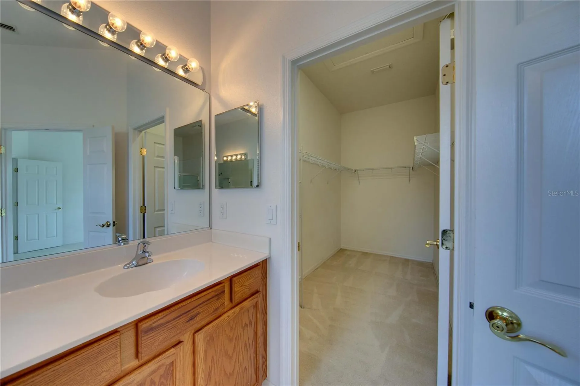 1679 Pinyon Pine Drive Sarasota FL 34240