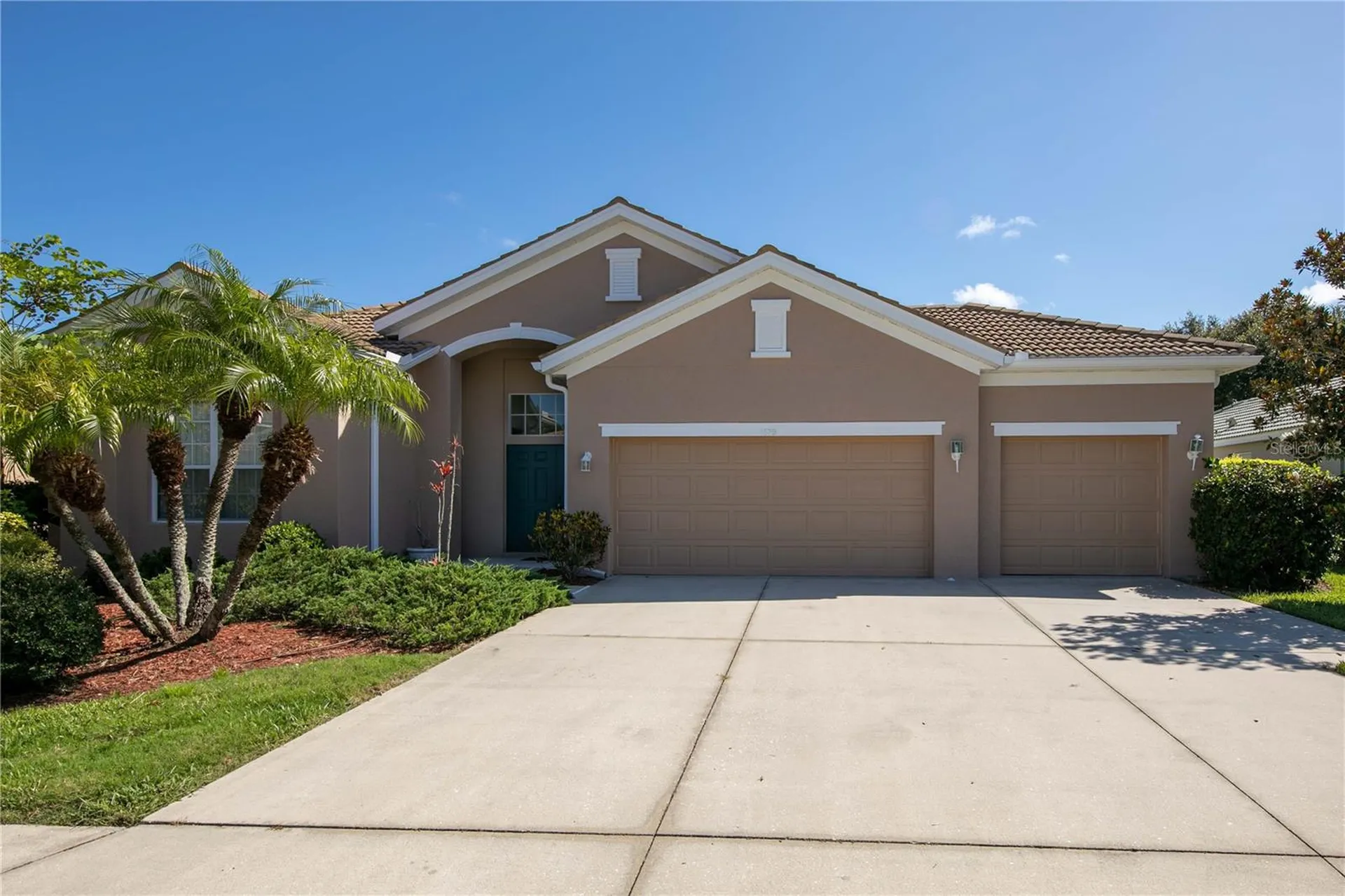 1679 Pinyon Pine Drive Sarasota FL 34240