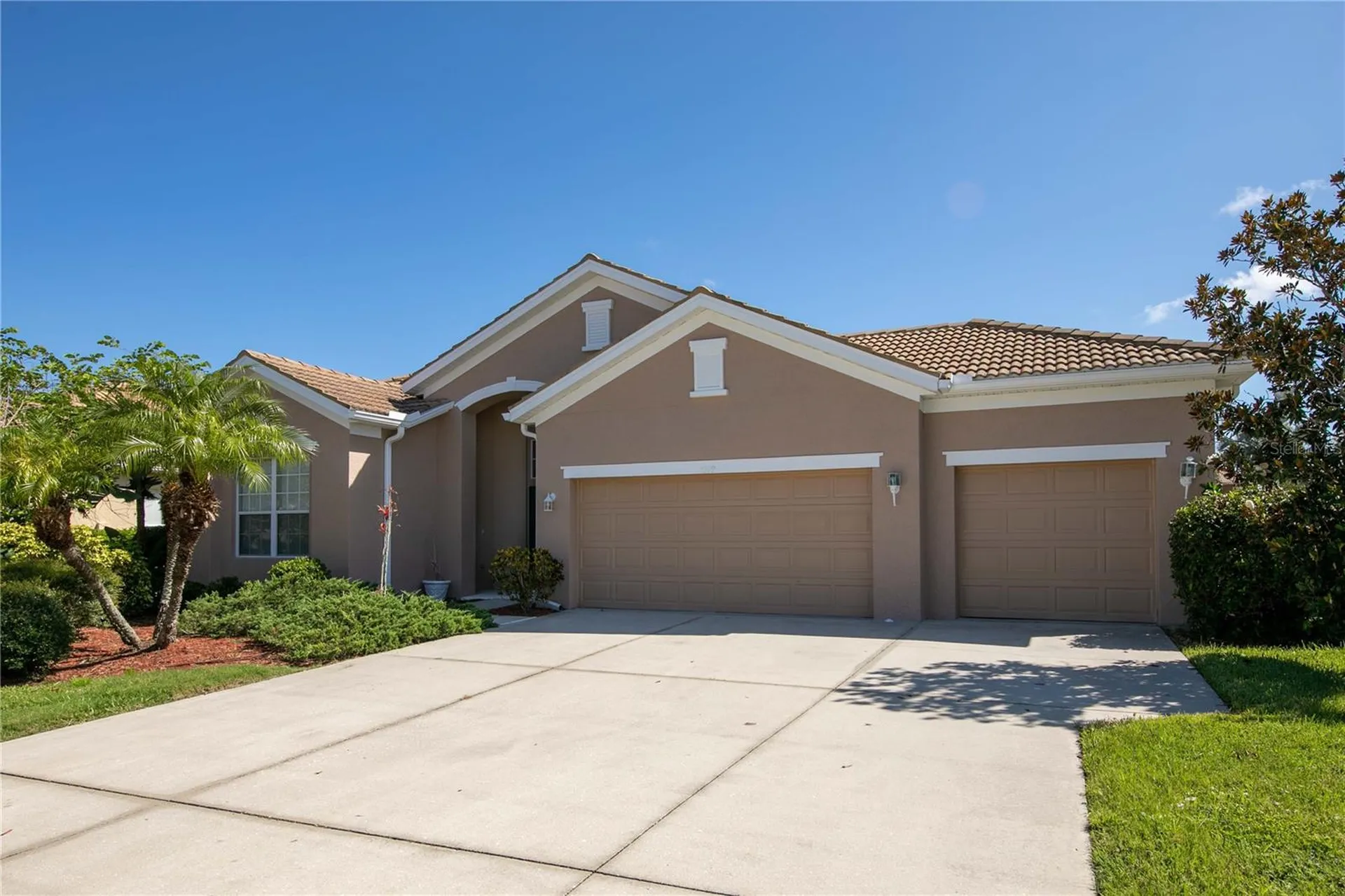 1679 Pinyon Pine Drive Sarasota FL 34240